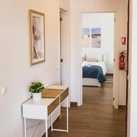 Apartment Lovely & Bright Renovated Apt. W/ Balcony In *