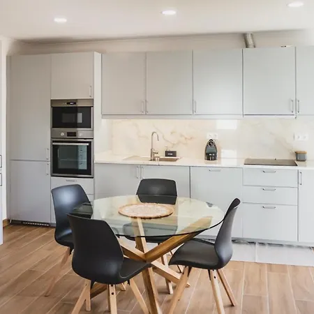 Lovely & Bright Renovated Apt. W/ Balcony In